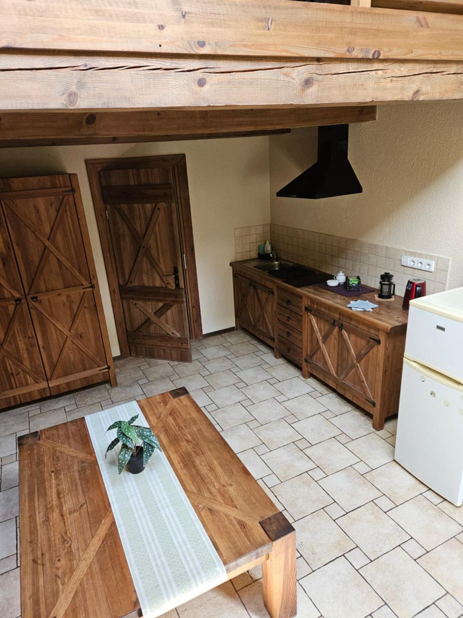 Apartmán Kerpji Ulmale Exteriér fotografie